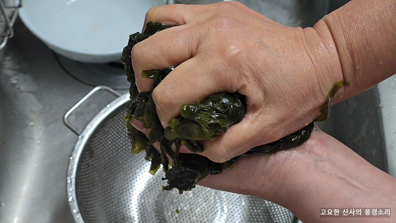 img.png?credential=yqXZFxpELC7KVnFOS48ylbz2pIh7yKj8&expires=1774969199&allow_ip=&allow_referer=&signature=k3qzV0I%2Baj1Ja36yRcOWo4H4230%3D