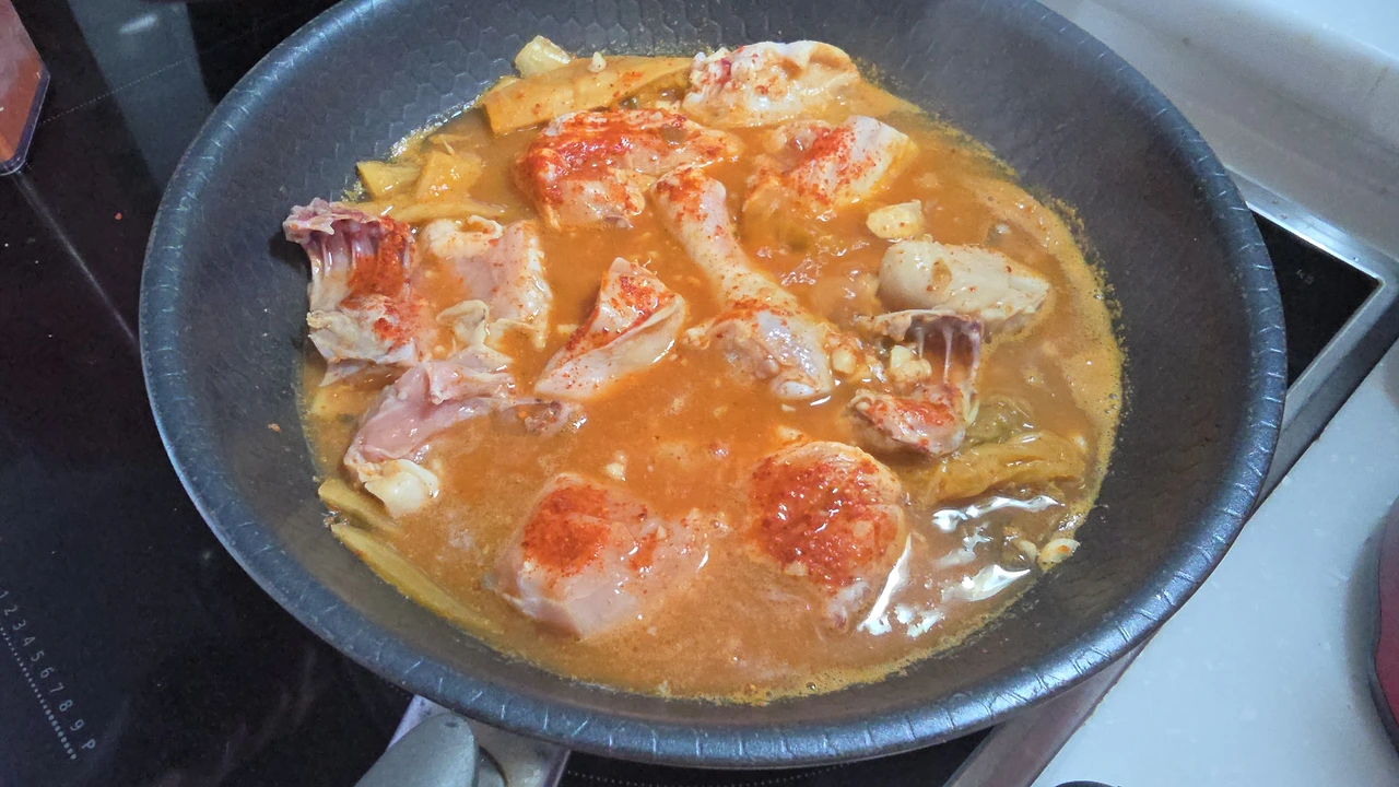 img.jpg?credential=yqXZFxpELC7KVnFOS48ylbz2pIh7yKj8&expires=1772290799&allow_ip=&allow_referer=&signature=7G0Loud3QnWlk%2FeZaoGBi3Adgv4%3D