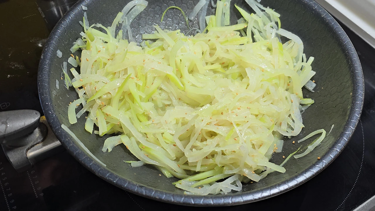 img.jpg?credential=yqXZFxpELC7KVnFOS48ylbz2pIh7yKj8&expires=1772290799&allow_ip=&allow_referer=&signature=zE65L%2Bc%2FW8Ktdj0hqVj5DX3uxqs%3D