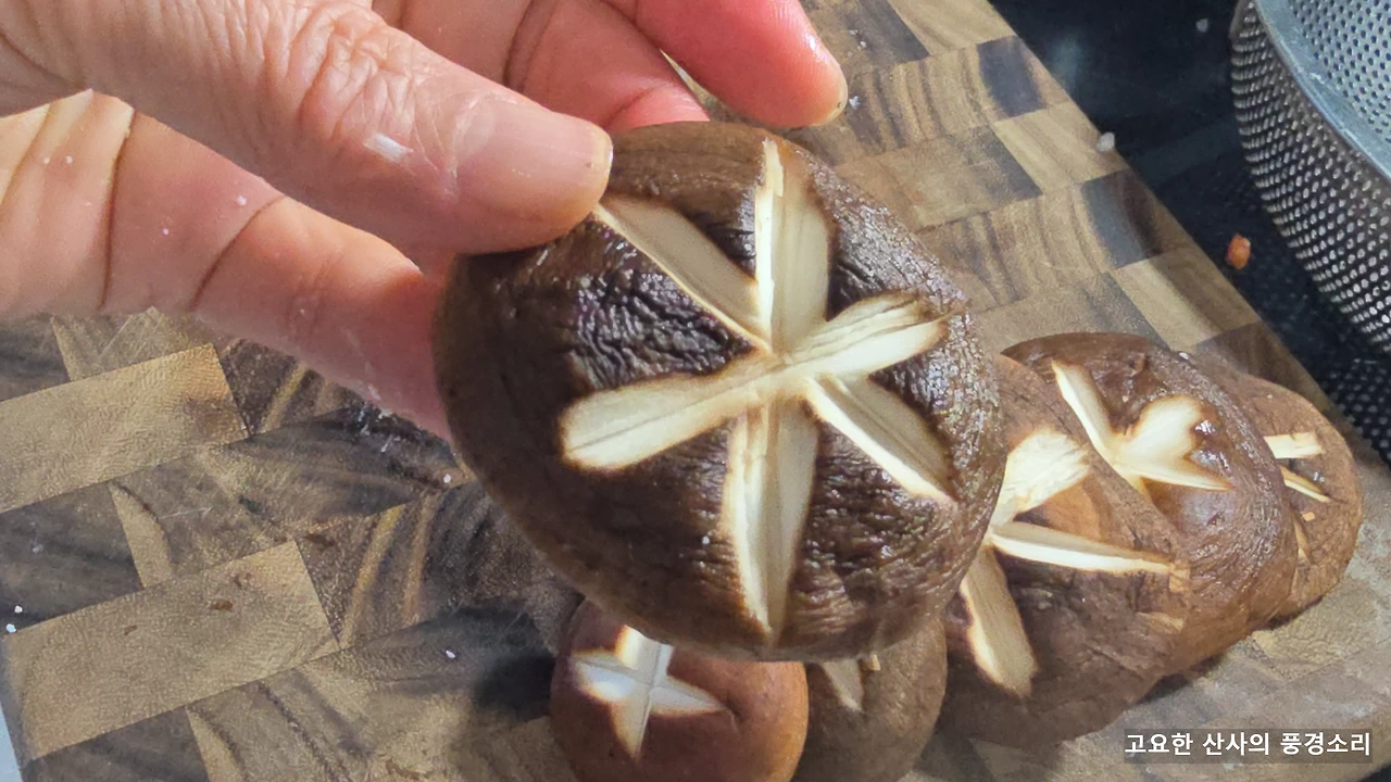 img.png?credential=yqXZFxpELC7KVnFOS48ylbz2pIh7yKj8&expires=1772290799&allow_ip=&allow_referer=&signature=bGI4q2cG3jNYVVFyl517AMX7pnU%3D