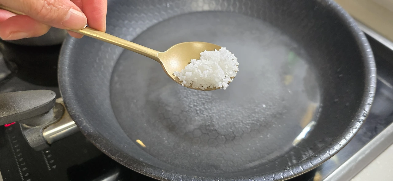 img.jpg?credential=yqXZFxpELC7KVnFOS48ylbz2pIh7yKj8&expires=1769871599&allow_ip=&allow_referer=&signature=vwBC14ZGgbTapzCWi81DidULHfw%3D