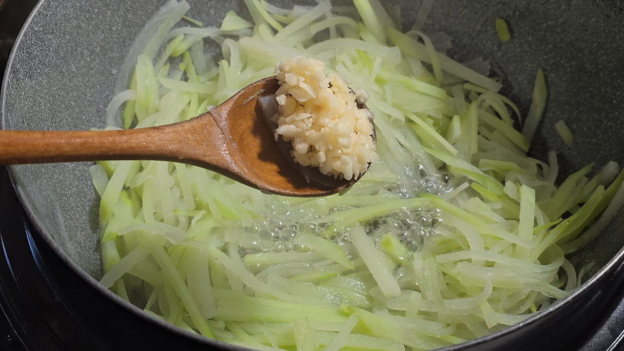 img.jpg?credential=yqXZFxpELC7KVnFOS48ylbz2pIh7yKj8&expires=1769871599&allow_ip=&allow_referer=&signature=7xDwkZRHt%2Fu70XtO%2FPJxvB%2FzGjQ%3D