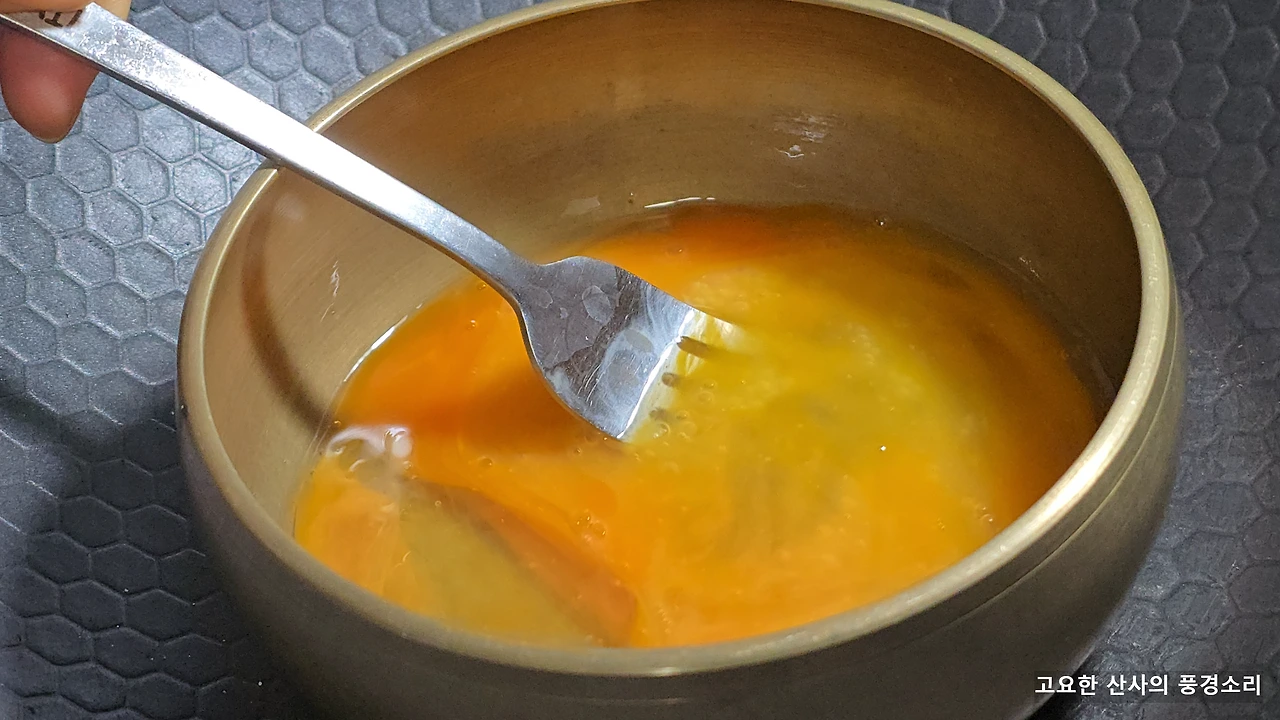 img.png?credential=yqXZFxpELC7KVnFOS48ylbz2pIh7yKj8&expires=1769871599&allow_ip=&allow_referer=&signature=anqPQR5np4nhrAipGdVXGWaHiqs%3D