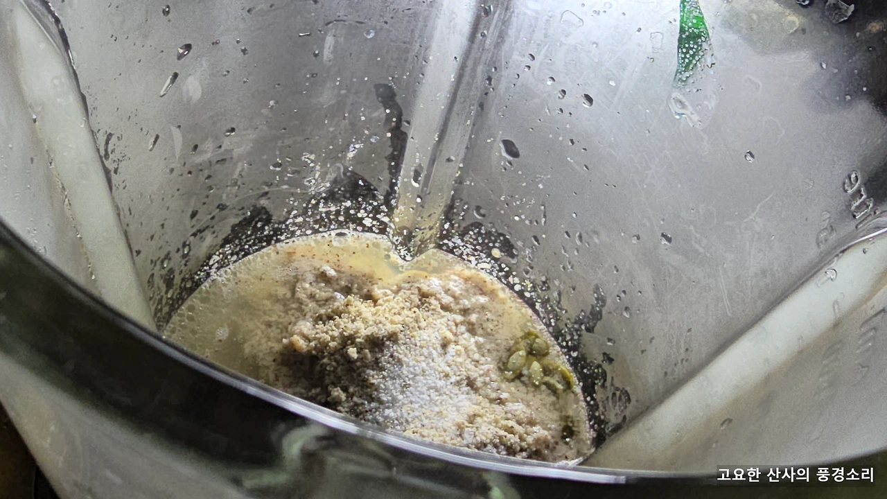 img.png?credential=yqXZFxpELC7KVnFOS48ylbz2pIh7yKj8&expires=1772290799&allow_ip=&allow_referer=&signature=Xd4dgI2lNb9NQ9R7L5szYaSrr0U%3D