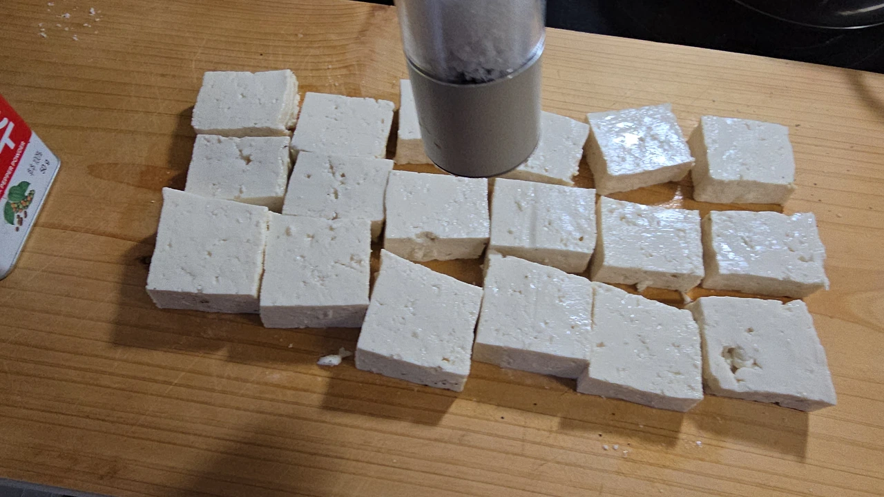 img.jpg?credential=yqXZFxpELC7KVnFOS48ylbz2pIh7yKj8&expires=1777561199&allow_ip=&allow_referer=&signature=6hUzrXa2j57zBOPwbyO3IYDUyIM%3D