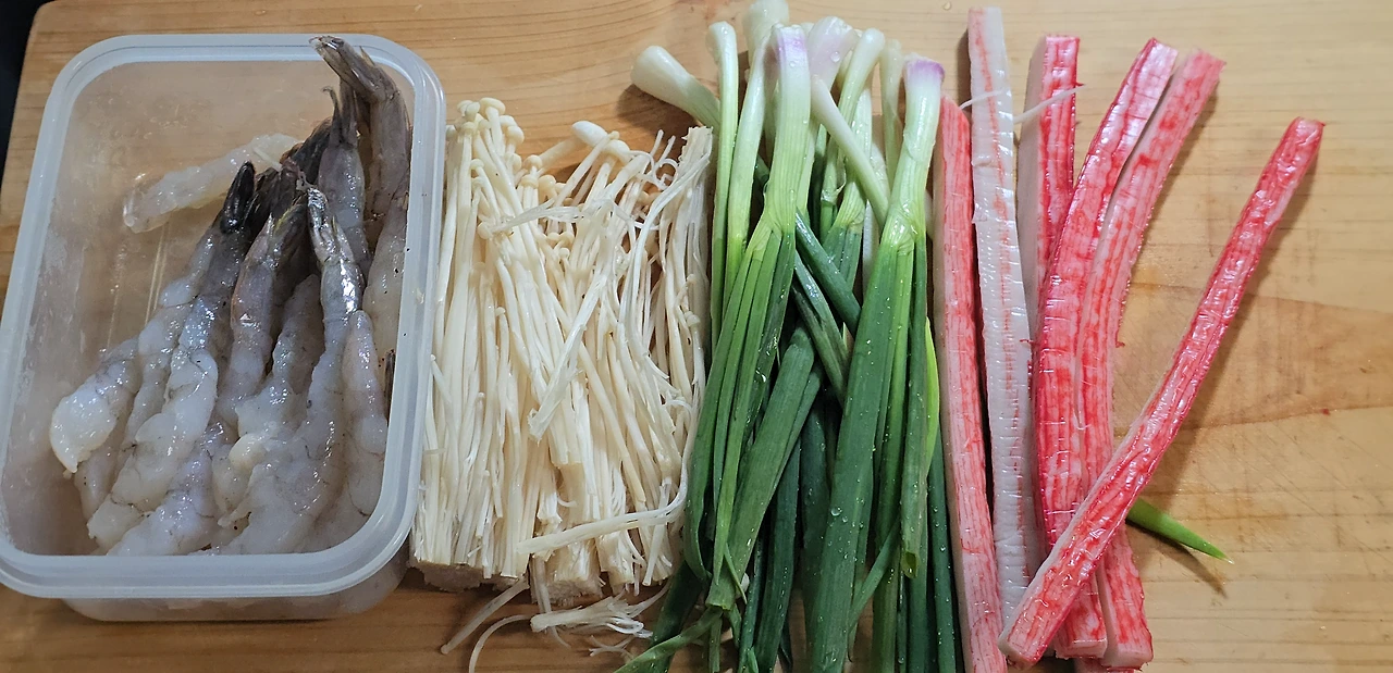 img.png?credential=yqXZFxpELC7KVnFOS48ylbz2pIh7yKj8&expires=1772290799&allow_ip=&allow_referer=&signature=6vkpukFk32av%2BrBt17BksaW2HEo%3D