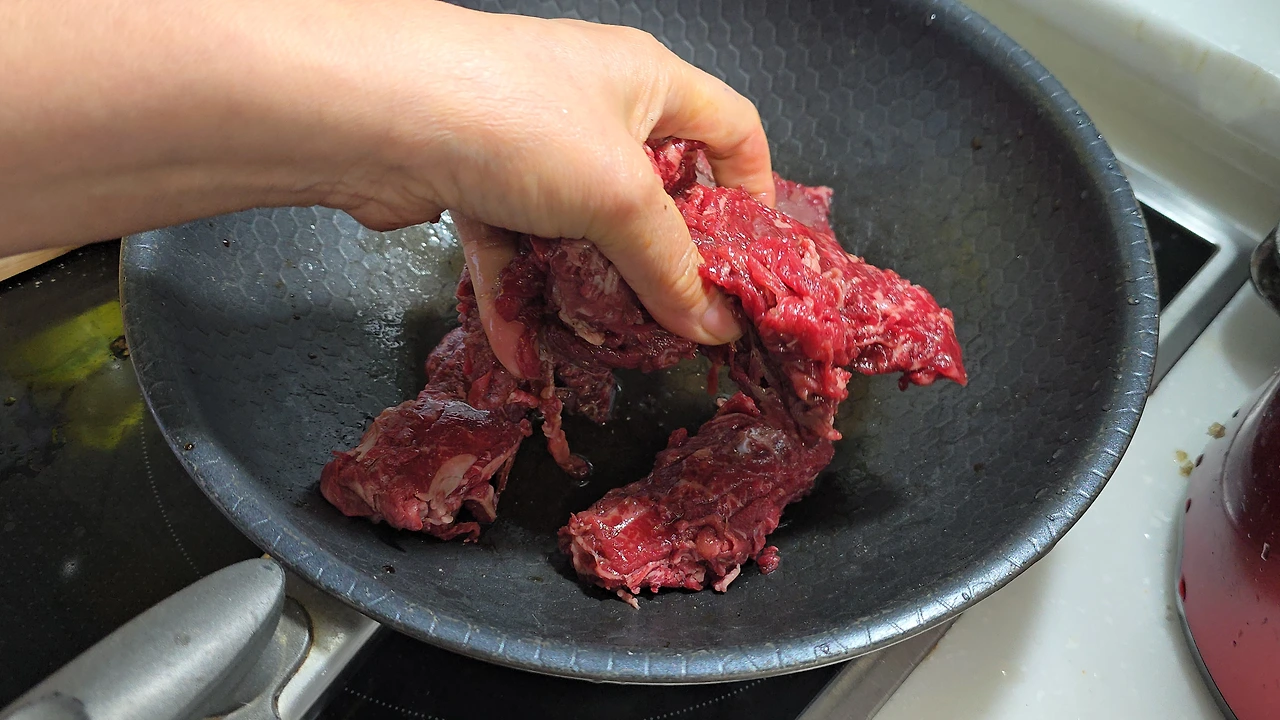 img.jpg?credential=yqXZFxpELC7KVnFOS48ylbz2pIh7yKj8&expires=1774969199&allow_ip=&allow_referer=&signature=IXjGtfCgbLYRUNfeX723mTByev8%3D