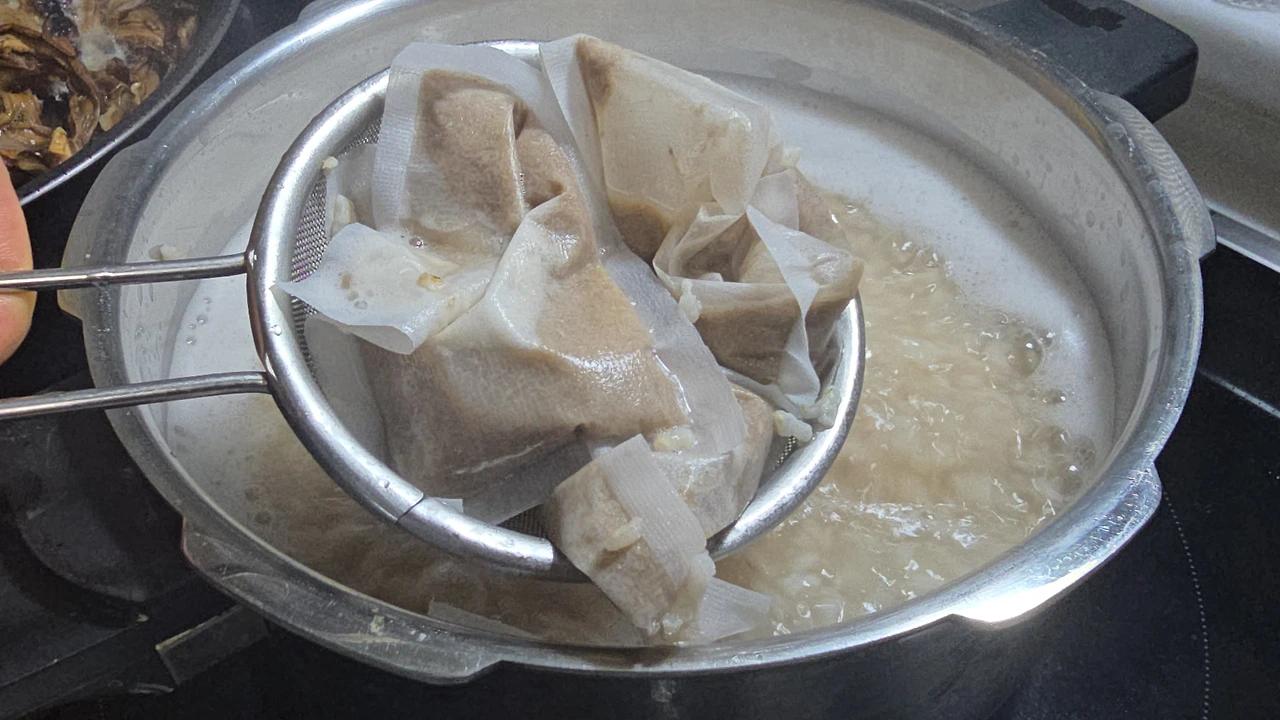 img.jpg?credential=yqXZFxpELC7KVnFOS48ylbz2pIh7yKj8&expires=1774969199&allow_ip=&allow_referer=&signature=5DdE%2BLk%2FGqFFOWDp3i6JRKN4oKk%3D