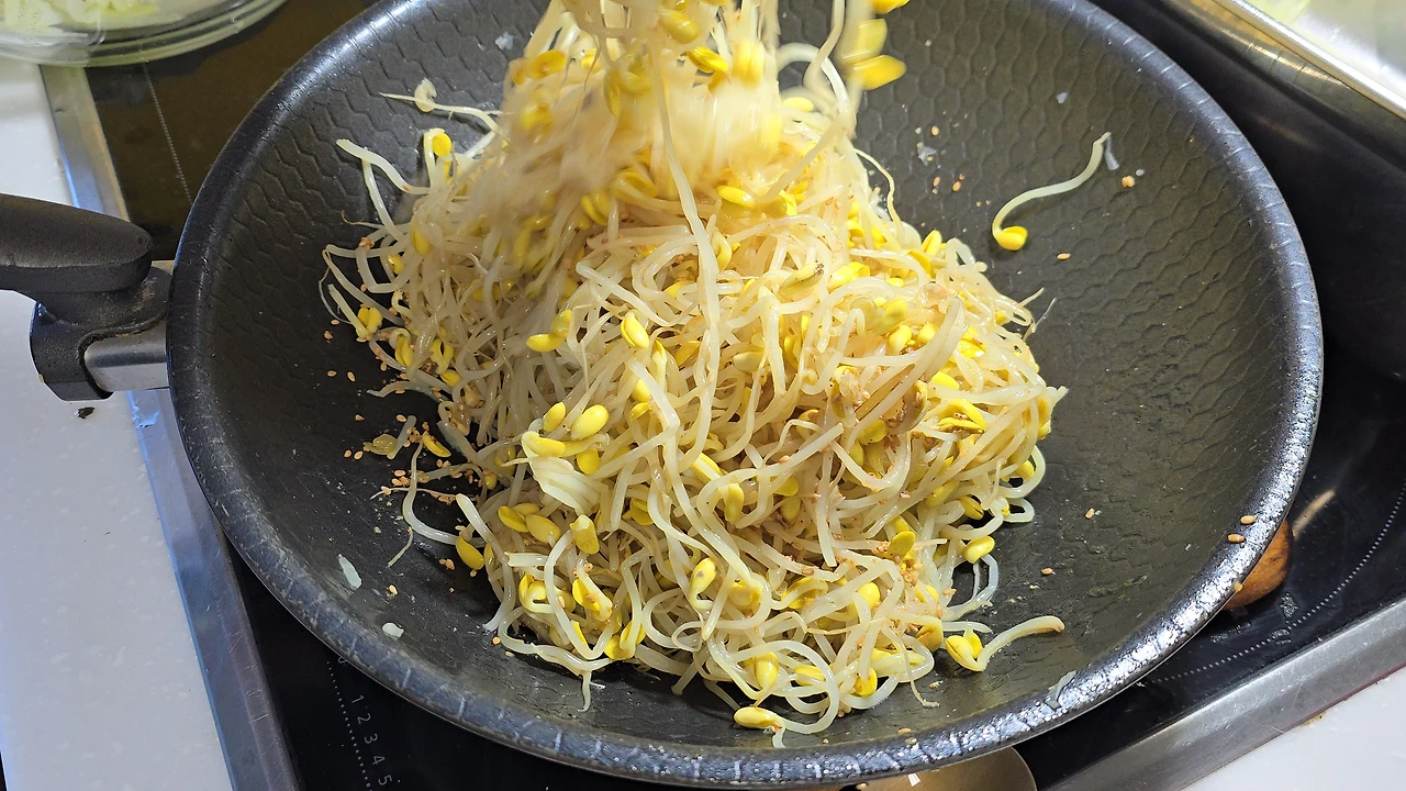 img.jpg?credential=yqXZFxpELC7KVnFOS48ylbz2pIh7yKj8&expires=1772290799&allow_ip=&allow_referer=&signature=DxNNp8x2gExRzrHjh7C4ugXiUrg%3D