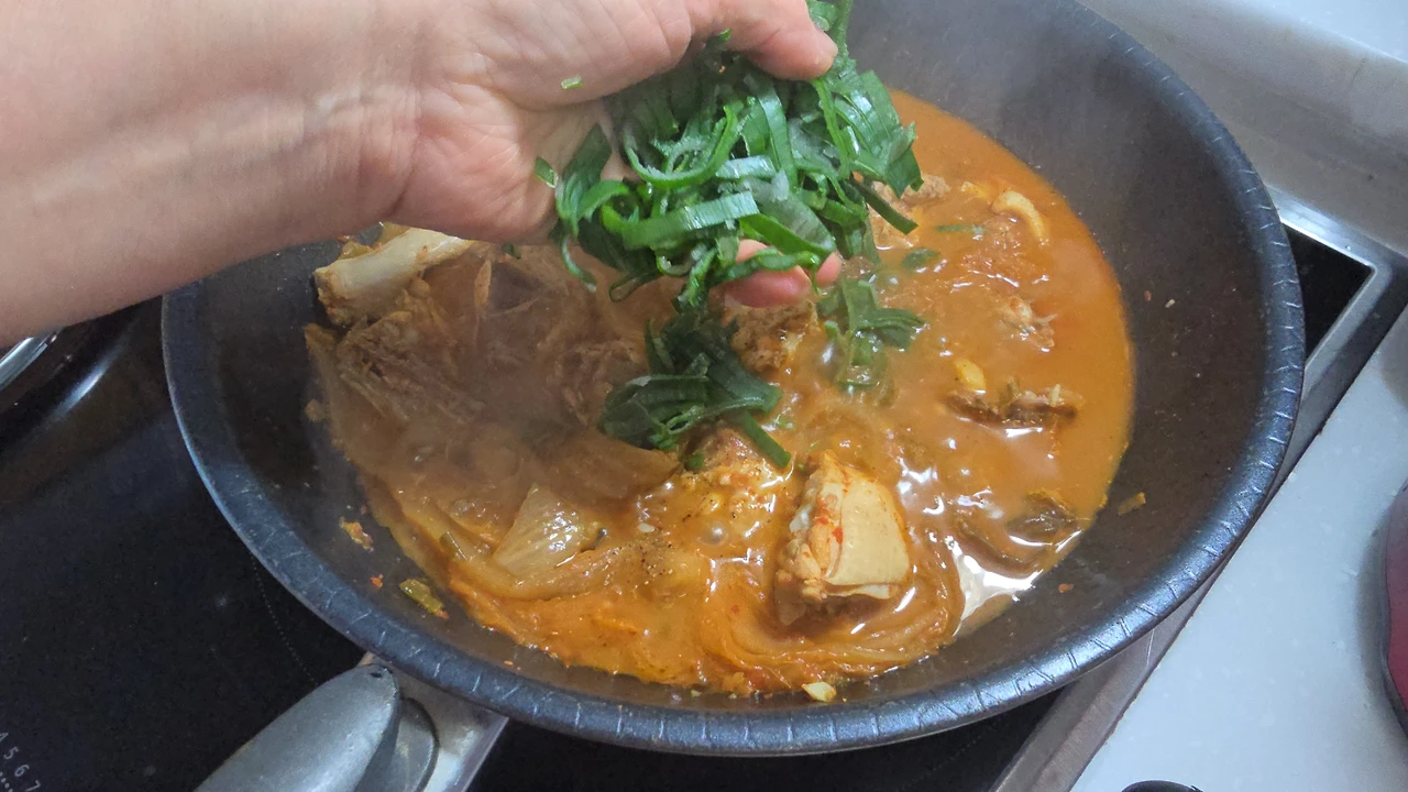 img.jpg?credential=yqXZFxpELC7KVnFOS48ylbz2pIh7yKj8&expires=1772290799&allow_ip=&allow_referer=&signature=tnGufDBfoXcWoGxtI7eanwdTsuU%3D