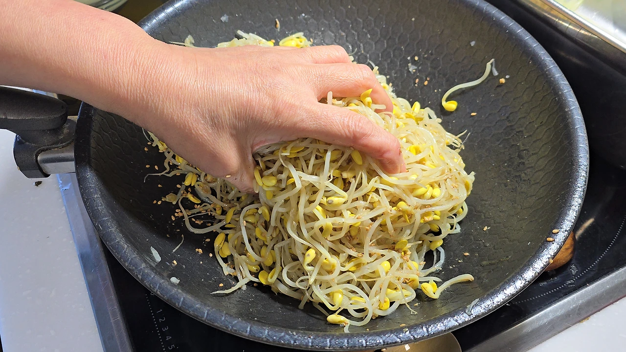 img.jpg?credential=yqXZFxpELC7KVnFOS48ylbz2pIh7yKj8&expires=1772290799&allow_ip=&allow_referer=&signature=5fdAWhwkSPVN9tpsPQQGqLIXCjs%3D