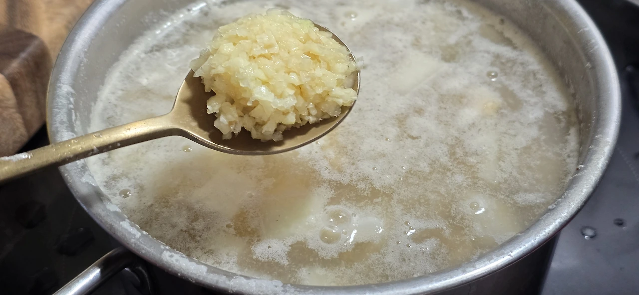 img.jpg?credential=yqXZFxpELC7KVnFOS48ylbz2pIh7yKj8&expires=1772290799&allow_ip=&allow_referer=&signature=dNH6XVQxVSiKHRjfL48RFMMZQJk%3D