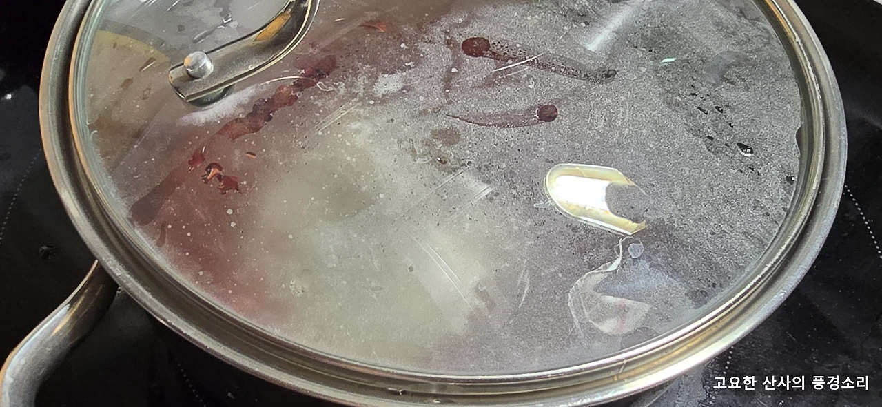 img.png?credential=yqXZFxpELC7KVnFOS48ylbz2pIh7yKj8&expires=1774969199&allow_ip=&allow_referer=&signature=jRtdFbZzhDjvf8VZ3RGtQ%2BYQmwo%3D