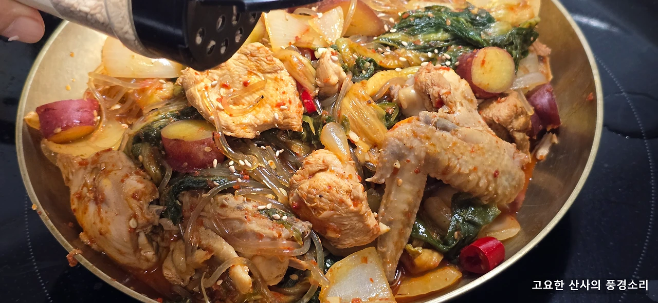 img.png?credential=yqXZFxpELC7KVnFOS48ylbz2pIh7yKj8&expires=1769871599&allow_ip=&allow_referer=&signature=6bN9J5W4j1FyPceHiqMY0%2BPZWlI%3D