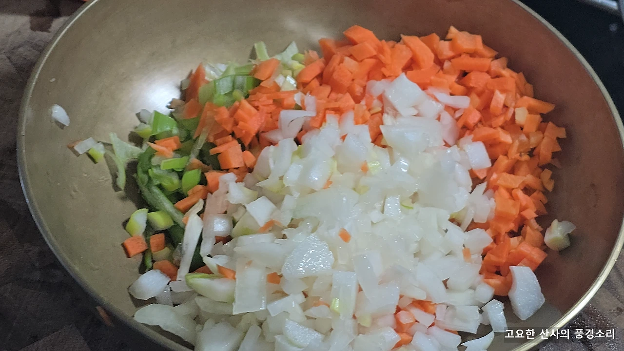 img.png?credential=yqXZFxpELC7KVnFOS48ylbz2pIh7yKj8&expires=1772290799&allow_ip=&allow_referer=&signature=LRL4TNr2UQEoJR%2BVkXm6FMgktOk%3D