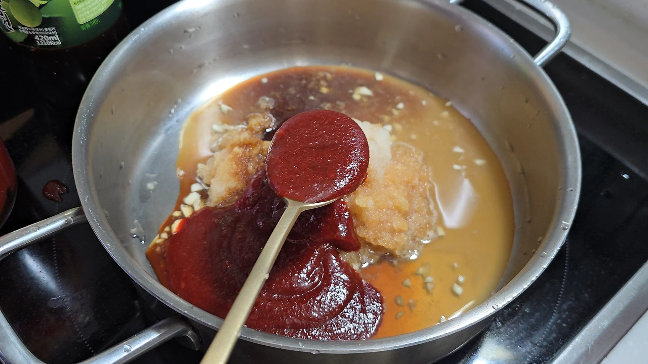 img.jpg?credential=yqXZFxpELC7KVnFOS48ylbz2pIh7yKj8&expires=1772290799&allow_ip=&allow_referer=&signature=%2BQU6tK2choWYiCdbRjxSJ9DVbQs%3D