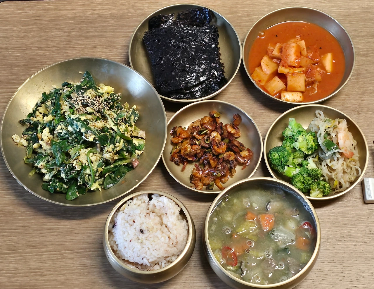 img.png?credential=yqXZFxpELC7KVnFOS48ylbz2pIh7yKj8&expires=1774969199&allow_ip=&allow_referer=&signature=RCo8L0GNj%2FD5Bg7PcVzysDkd244%3D