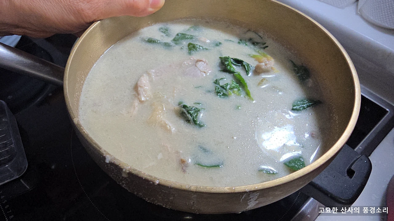 img.png?credential=yqXZFxpELC7KVnFOS48ylbz2pIh7yKj8&expires=1772290799&allow_ip=&allow_referer=&signature=tKn%2BNVFZaJn6ByTbd%2Bl9PlEUAu4%3D