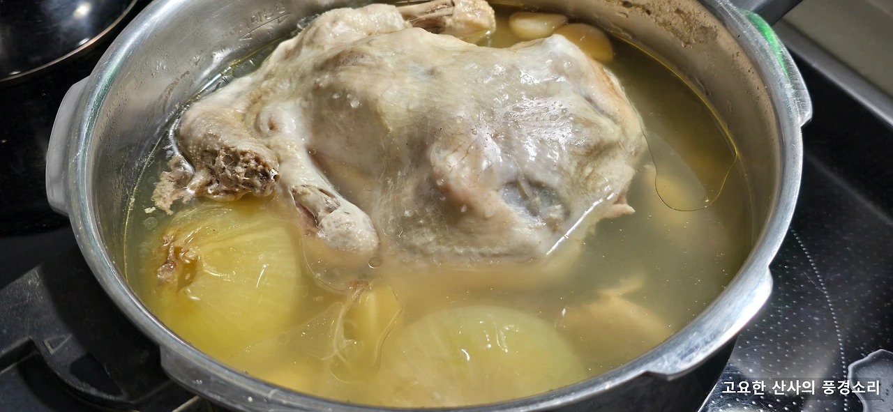 img.png?credential=yqXZFxpELC7KVnFOS48ylbz2pIh7yKj8&expires=1772290799&allow_ip=&allow_referer=&signature=R9wD3r8wG6312Fn5aXE7IoigAQI%3D