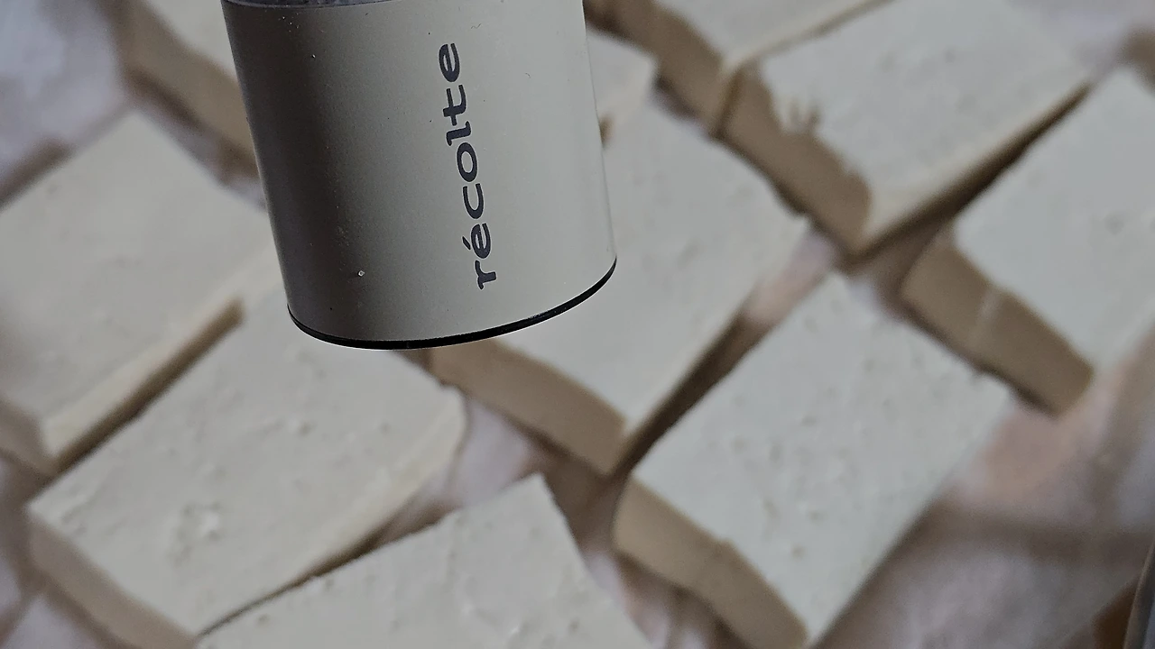 img.jpg?credential=yqXZFxpELC7KVnFOS48ylbz2pIh7yKj8&expires=1774969199&allow_ip=&allow_referer=&signature=PJMm1xOI7AU7z2QbQd5exzgLWMk%3D