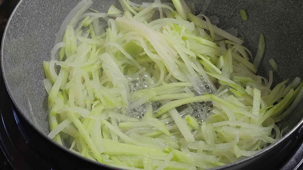 img.jpg?credential=yqXZFxpELC7KVnFOS48ylbz2pIh7yKj8&expires=1769871599&allow_ip=&allow_referer=&signature=tjxAQMWYh1Kr1JtbarckjxuTiok%3D