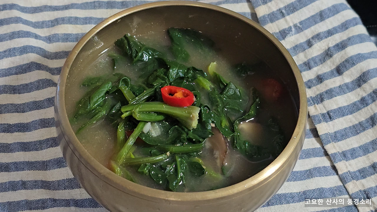 img.png?credential=yqXZFxpELC7KVnFOS48ylbz2pIh7yKj8&expires=1774969199&allow_ip=&allow_referer=&signature=WalptxsnKNHB%2BnVLYZr08MllATI%3D