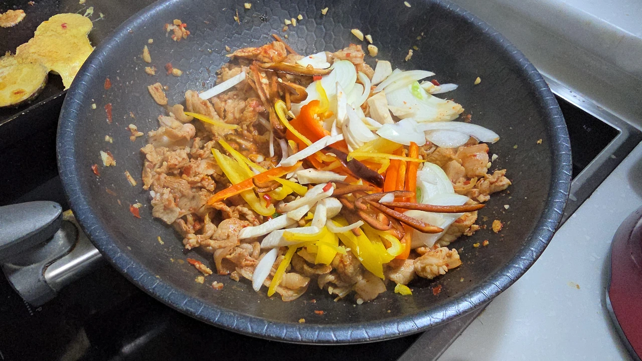 img.jpg?credential=yqXZFxpELC7KVnFOS48ylbz2pIh7yKj8&expires=1772290799&allow_ip=&allow_referer=&signature=J5yoRlLlBLbDkucrozrQM9K3U7g%3D