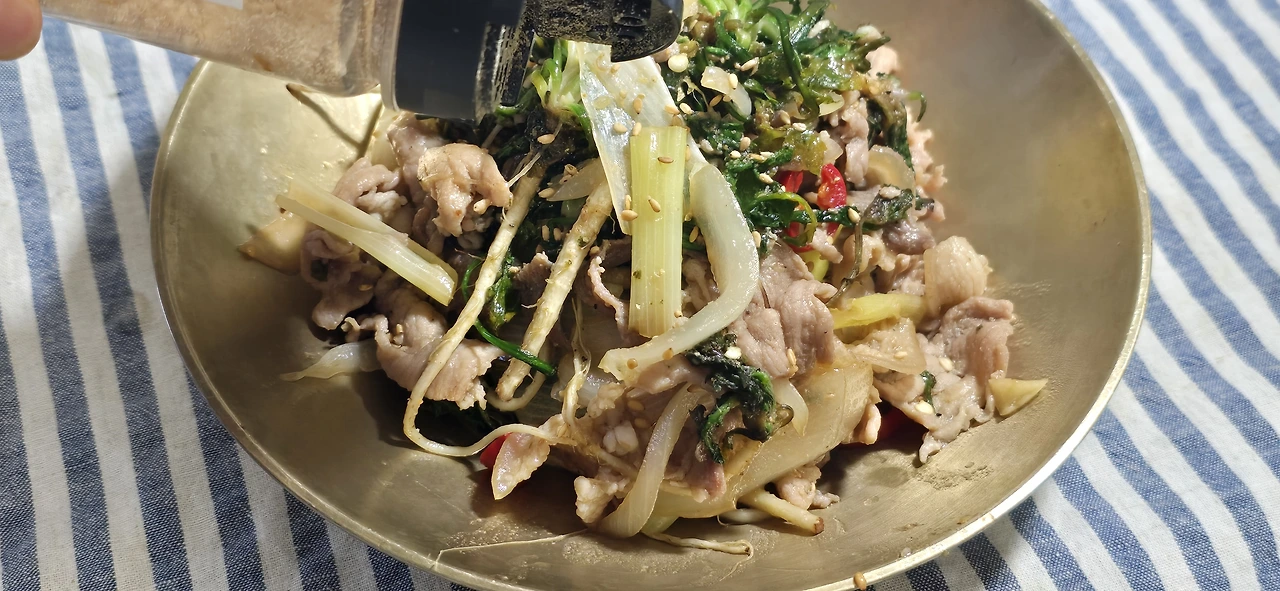 img.jpg?credential=yqXZFxpELC7KVnFOS48ylbz2pIh7yKj8&expires=1774969199&allow_ip=&allow_referer=&signature=Wi7lNhmltGsZWi90%2BwOKbc9RfRA%3D