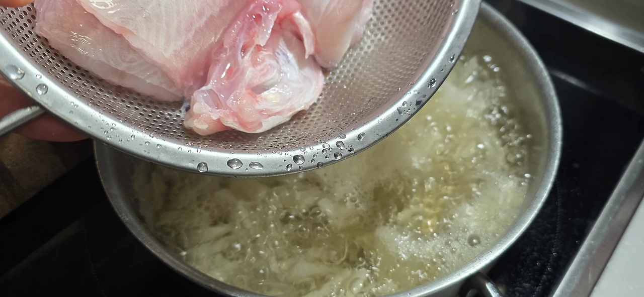 img.jpg?credential=yqXZFxpELC7KVnFOS48ylbz2pIh7yKj8&expires=1772290799&allow_ip=&allow_referer=&signature=rlECCugOymz0iNvMAKaymD%2FF4Ng%3D