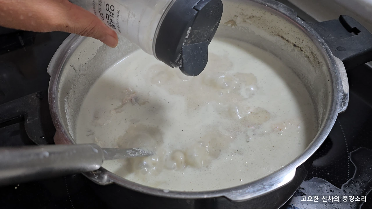 img.png?credential=yqXZFxpELC7KVnFOS48ylbz2pIh7yKj8&expires=1772290799&allow_ip=&allow_referer=&signature=SnfkkwKaDLYLhskhxbgr8zkZjzs%3D