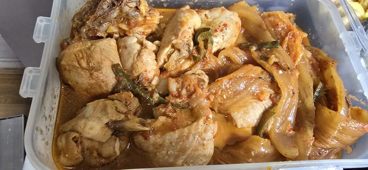 img.jpg?credential=yqXZFxpELC7KVnFOS48ylbz2pIh7yKj8&expires=1772290799&allow_ip=&allow_referer=&signature=6ij7iG4%2BqNonF1XAb%2FGUL0xlaXs%3D