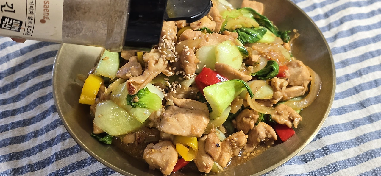 img.jpg?credential=yqXZFxpELC7KVnFOS48ylbz2pIh7yKj8&expires=1774969199&allow_ip=&allow_referer=&signature=2AwB%2B7ZwT%2BenyCSsIBOpvy7%2FK5c%3D