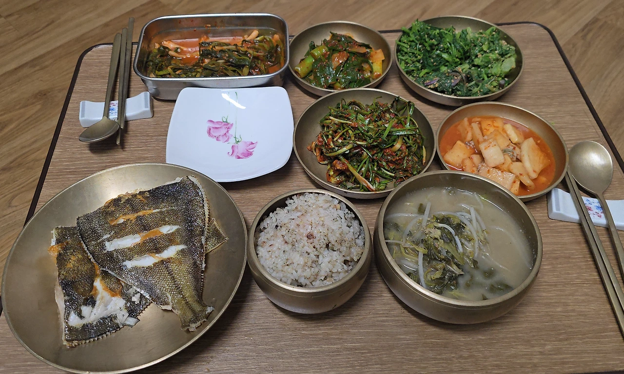 img.png?credential=yqXZFxpELC7KVnFOS48ylbz2pIh7yKj8&expires=1777561199&allow_ip=&allow_referer=&signature=d%2BsxFFarDHgtGQnL7fnhCdRiD%2B8%3D