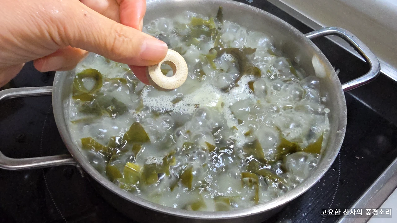 img.png?credential=yqXZFxpELC7KVnFOS48ylbz2pIh7yKj8&expires=1772290799&allow_ip=&allow_referer=&signature=moapZGqYPyYSTj63dnDMdjOFe%2Fc%3D