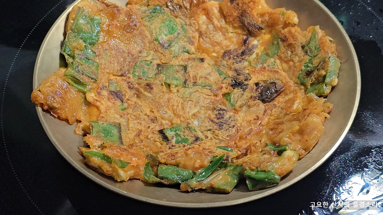 img.png?credential=yqXZFxpELC7KVnFOS48ylbz2pIh7yKj8&expires=1769871599&allow_ip=&allow_referer=&signature=kPtklYQEy0TrbZUcMOTBXff%2B7V8%3D