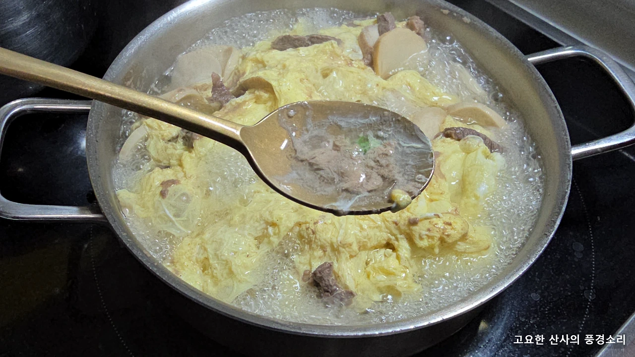 img.png?credential=yqXZFxpELC7KVnFOS48ylbz2pIh7yKj8&expires=1772290799&allow_ip=&allow_referer=&signature=VfRqKEi%2B0CUTrhgDJiwGRb2mYzc%3D