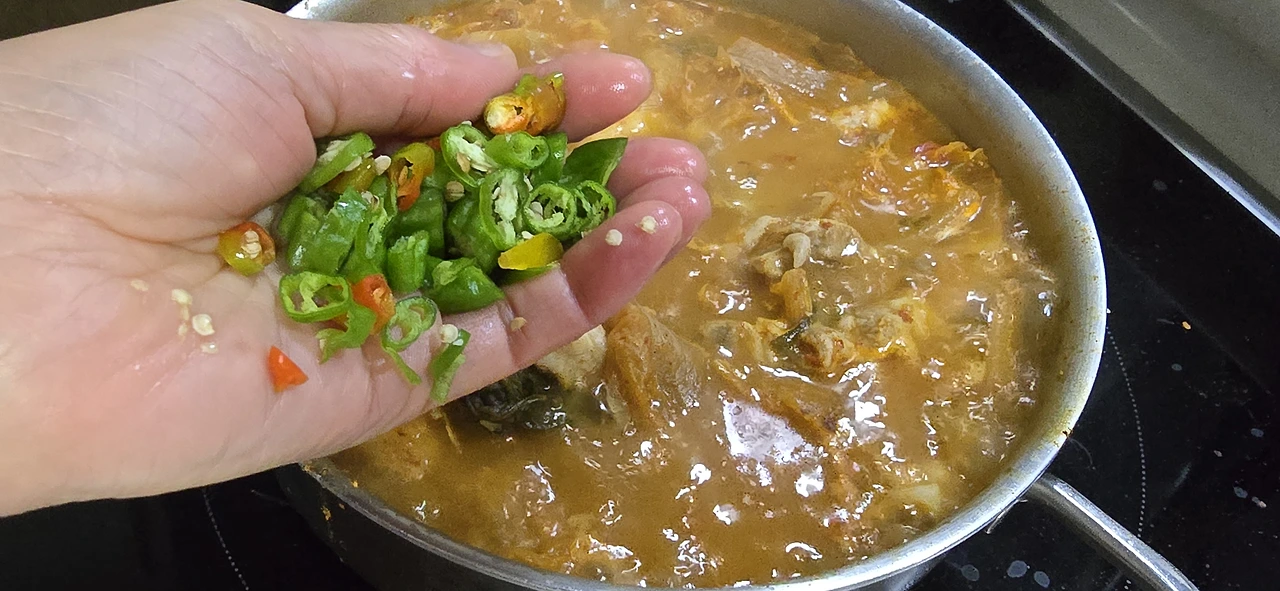 img.jpg?credential=yqXZFxpELC7KVnFOS48ylbz2pIh7yKj8&expires=1774969199&allow_ip=&allow_referer=&signature=N055louVyE4Fw%2BNTaoHXkE%2Fp5i8%3D