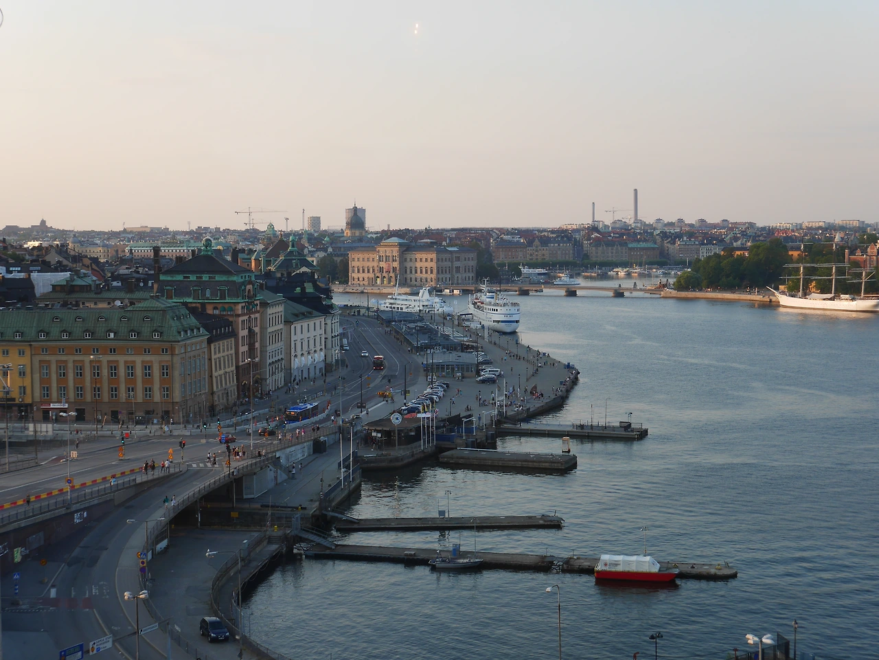 여러 섬들이 연결된 도시 스톡홀름2.JPG