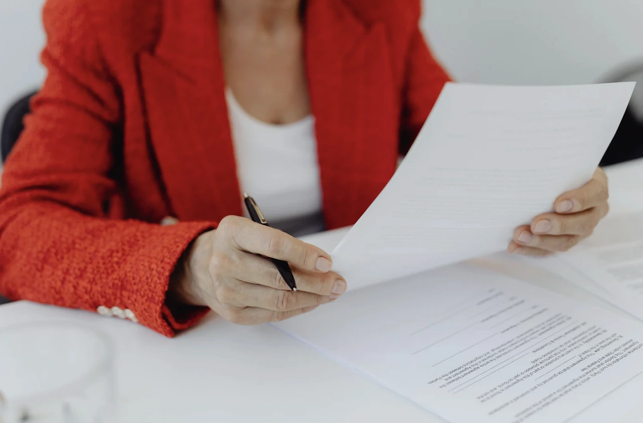 img.png?credential=yqXZFxpELC7KVnFOS48ylbz2pIh7yKj8&expires=1769871599&allow_ip=&allow_referer=&signature=p4aVKYSnyEJGHQ%2FWGiQGXw65WRQ%3D