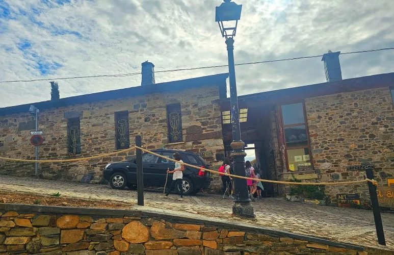 SE-6441707d-ad35-4c1d-8f75-a632323a876f.jpg?type=w773