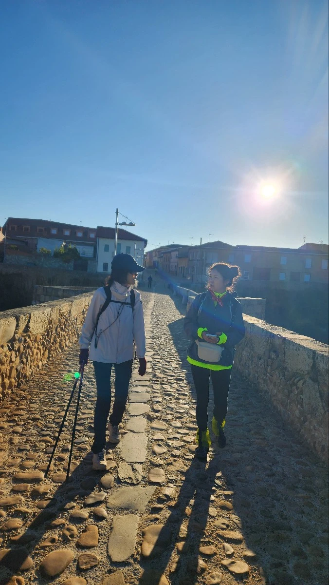 1760121419241.jpg?type=w773