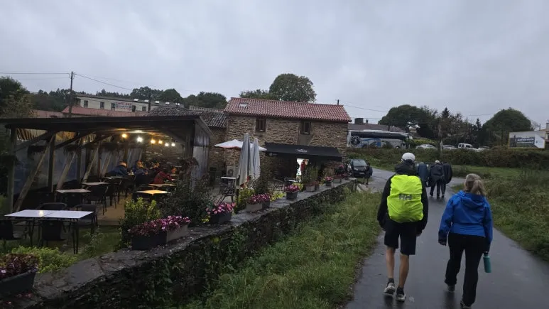 1761063404205.jpg?type=w773