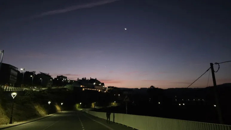 1761638085684.jpg?type=w773