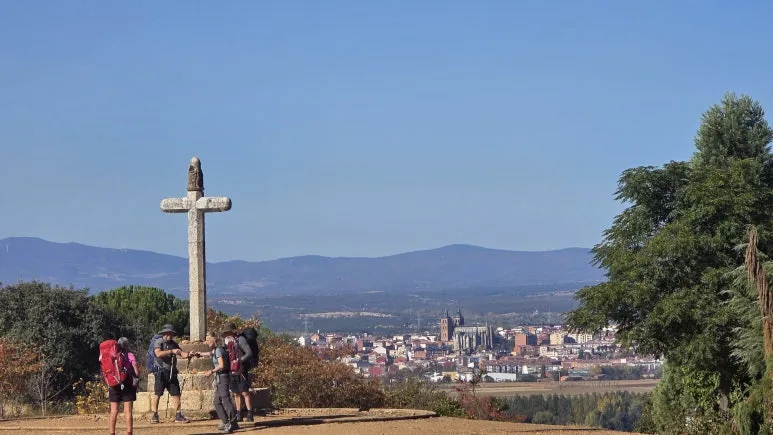 1760118923249.jpg?type=w773