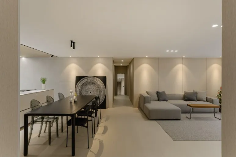 1-3374.JPG?type=w773