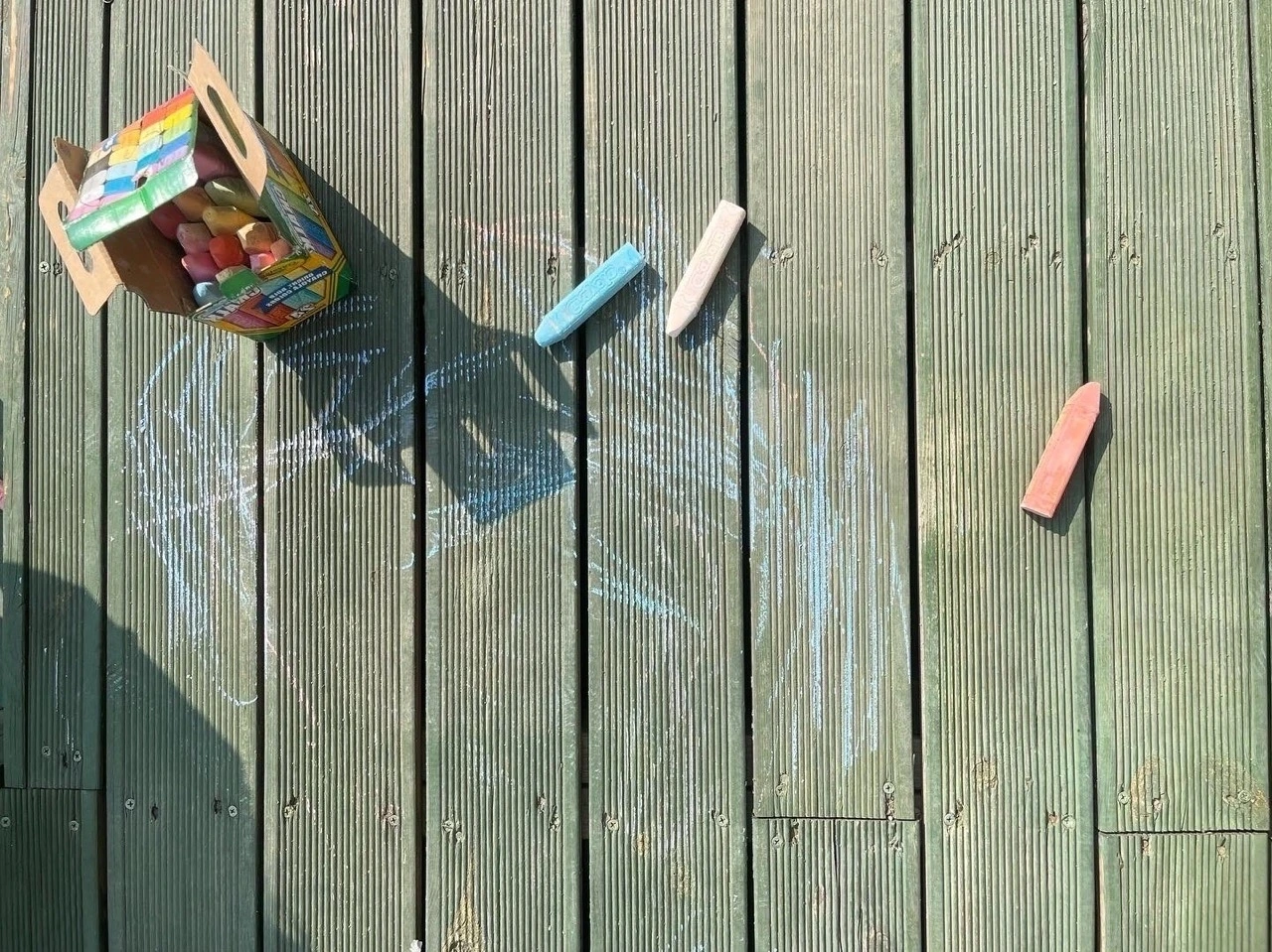 다운로드 (1) Large.jpeg