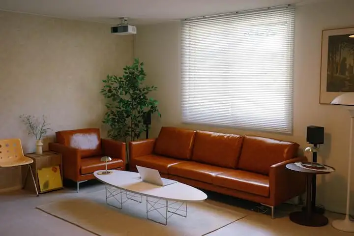 2b8ca7ba-b932-49b5-a06f-34b2c5553c98.jpeg?im_w=720