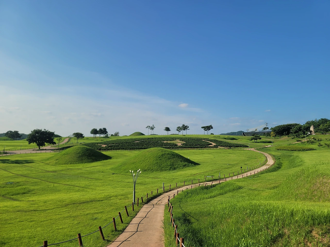 img.jpg?credential=yqXZFxpELC7KVnFOS48ylbz2pIh7yKj8&expires=1772290799&allow_ip=&allow_referer=&signature=snGjLgExlNGX4Uf2AKIy9VBTcaA%3D