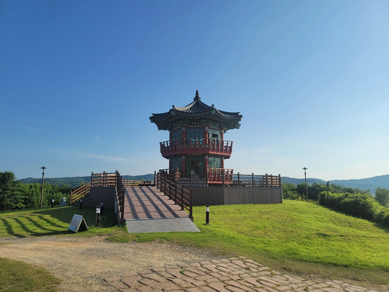 img.jpg?credential=yqXZFxpELC7KVnFOS48ylbz2pIh7yKj8&expires=1772290799&allow_ip=&allow_referer=&signature=mPQBXShU1QZqymhcRdX%2BmmrOOog%3D