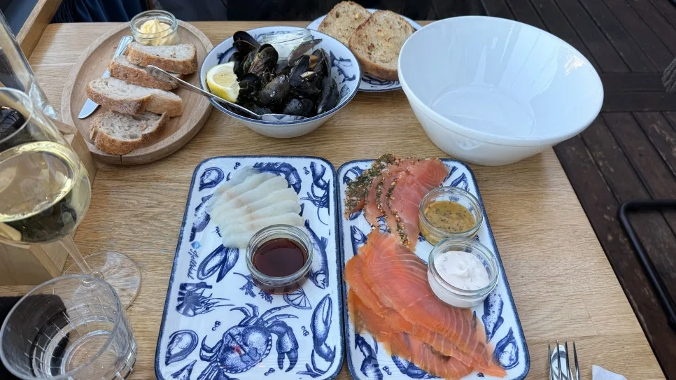 IMG_5795.jpeg?type=w966